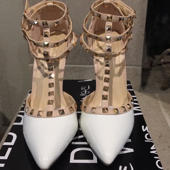 COPY - White & Cream T-Strap Rockstud Pointy Toe Pumps - Picture 3 of 3